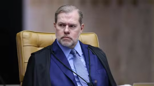 Acareação determinada por Toffoli no caso Banco Master causa incômodo