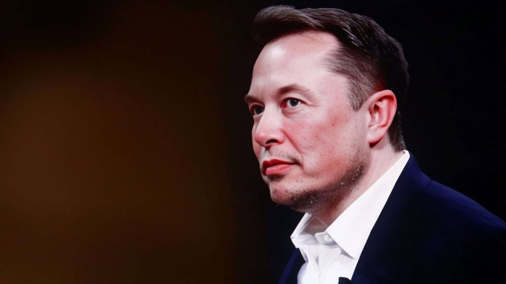 Após multa, Elon Musk diz que União Europeia deveria ser