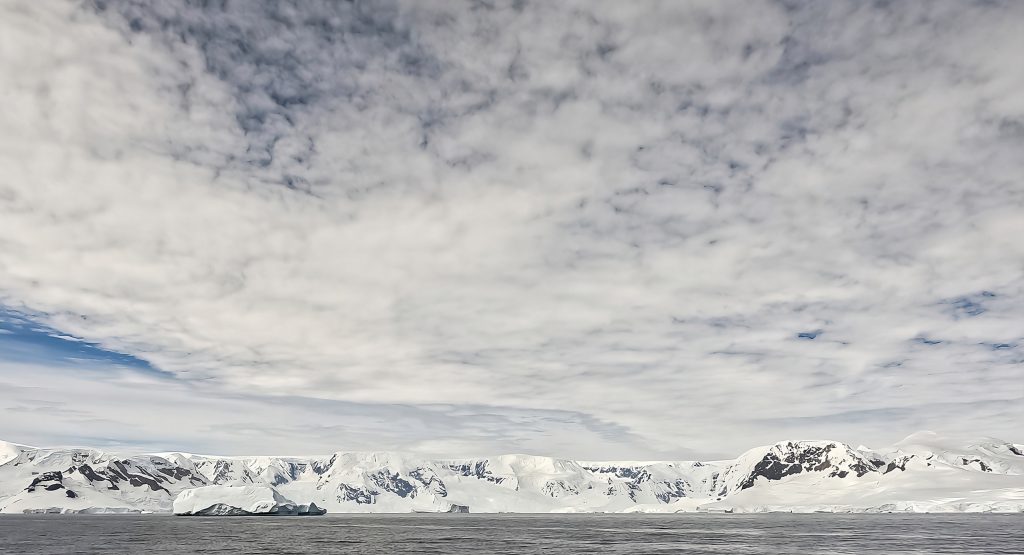 Ausência de gelo nas nuvens da Antártida intriga cientistas