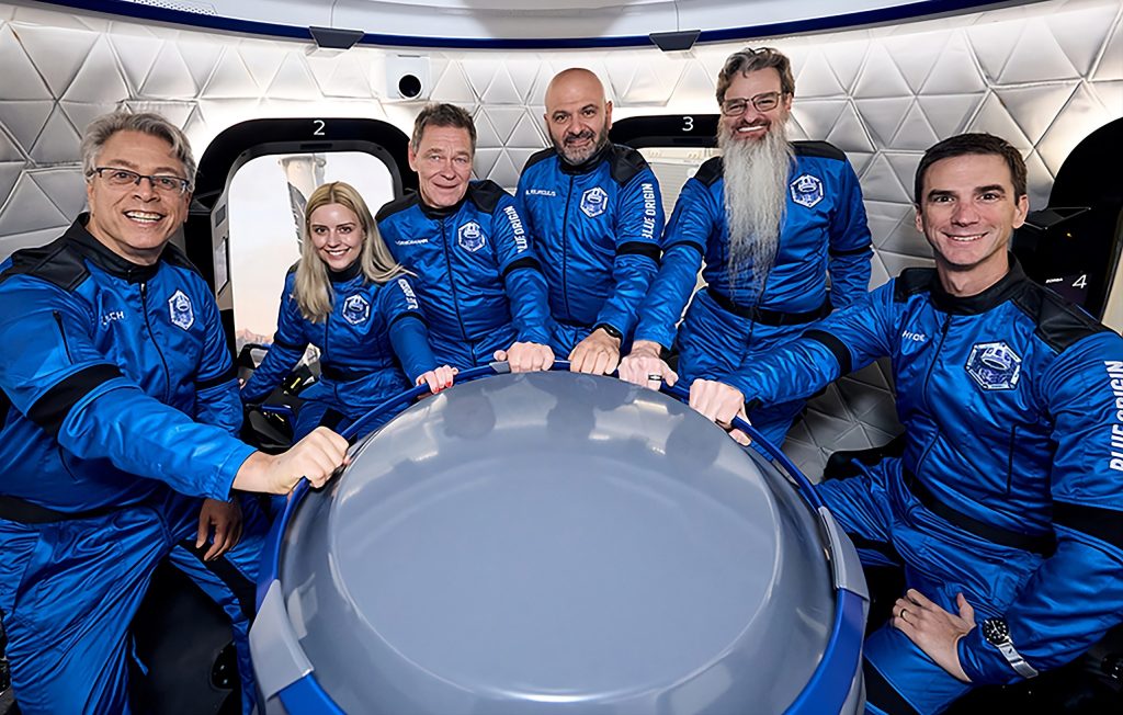 Blue Origin cancela lançamento da primeira pessoa cadeirante ao espaço