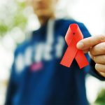 Brasil elimina transmissão vertical do HIV e chega ao menor