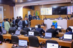 Câmara de São Luís adia votação da LOA para o