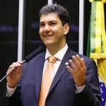 Câmara de São Luís analisa denúncia contra Braide por cortes