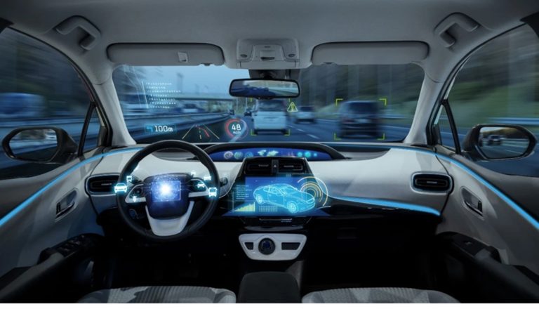 China adia produção em massa de carros autônomos; saiba o