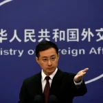 China diz que interceptação de navios pelos EUA é “violação