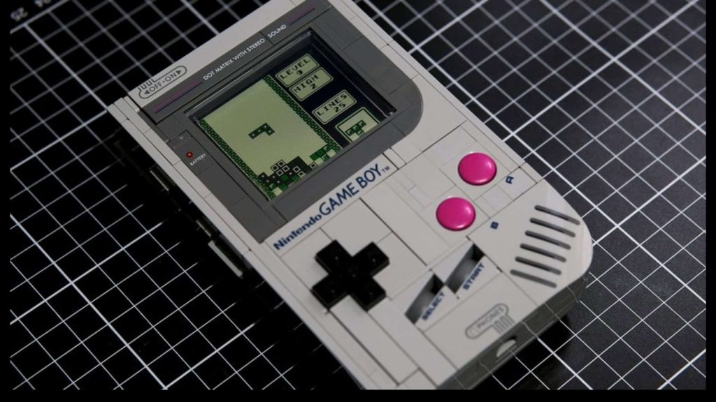 Conheça o Game Boy de Lego que roda jogos de