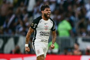 Corinthians vence o Vasco no Maracanã e conquista o tetra