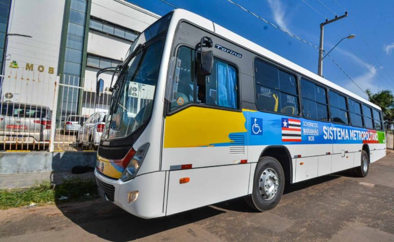 Decisão judicial retira de circulação 52 ônibus por aluguel atrasado