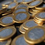 Dívida pública bruta do Brasil registra alta em novembro e