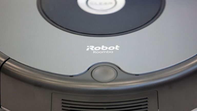 Do sucesso ao aperto: por que a iRobot perdeu o