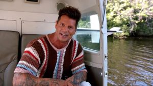 Globo tira apresentador do estúdio para tentar salvar programa ao