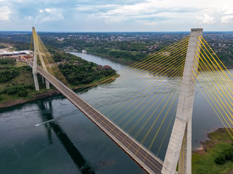 Governo Lula cogita pedágio após entrega da ponte da Integração
