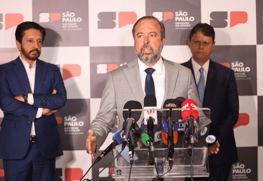 Governos federal, estadual e municipal anunciam rompimento com a Enel