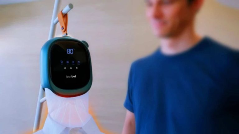 Launbot: o gadget de viagem que seca e desamassa roupas