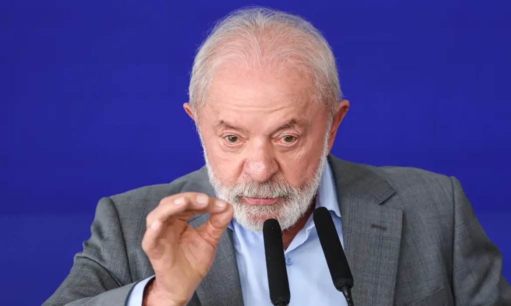 Lula condiciona decisão sobre Dosimetria à chegada do texto ao