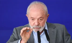 Lula condiciona decisão sobre Dosimetria à chegada do texto ao