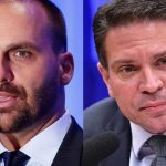 Mesa Diretora da Câmara cassa mandatos de Eduardo Bolsonaro e