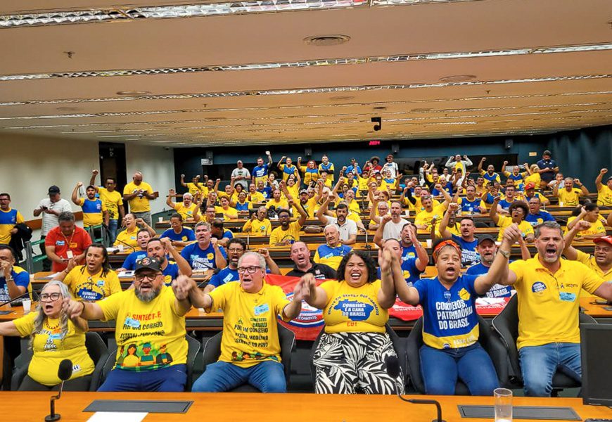 Mobilização reafirma Correios como patrimônio público e exige garantia de