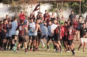 Moto comemora vaga na Série D do Brasileiro