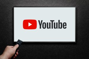 Nova interface do YouTube para TV promete navegação mais intuitiva