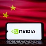 Nvidia planeja retomar envios de chips de IA à China