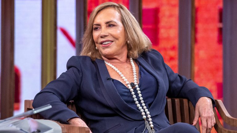 O que ocorre com Josefa em Três Graças? Arlete Salles