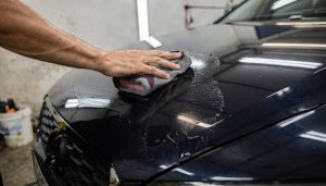 O truque da borracha especial que apaga as manchas e