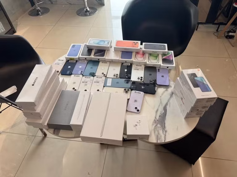 Operação da Receita Federal apreende eletrônicos sem nota fiscal em