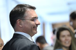 PL descarta recuo de Flávio Bolsonaro com ida de Carlos