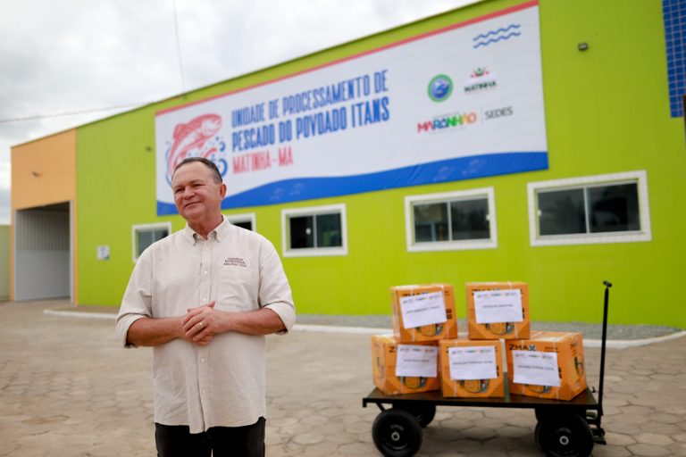 Pescadores e aquicultores de Matinha ganham fábrica de beneficiamento de