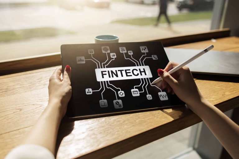 Pesquisa revela impacto das fintechs e alerta para alta de