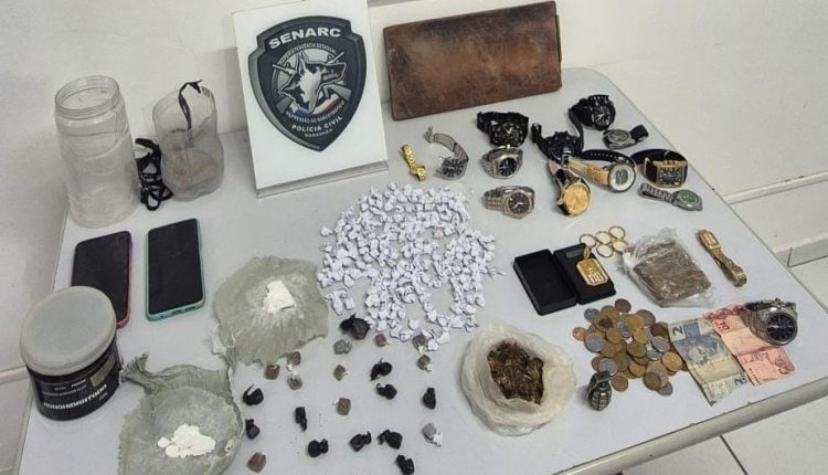 Polícia Civil prende traficante de drogas no bairro Areinha