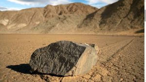 Qual é a maior rocha do mundo?