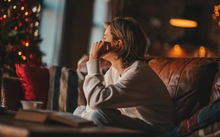 Quando o ano pesa: os sinais silenciosos da chamada síndrome