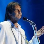 Roberto Carlos sofre acidente com Cadillac em Gramado