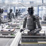 Robô humanoide dominará fábricas em cinco anos, prevê CEO da