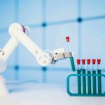 Robôs estão criando antibióticos — em velocidade recorde