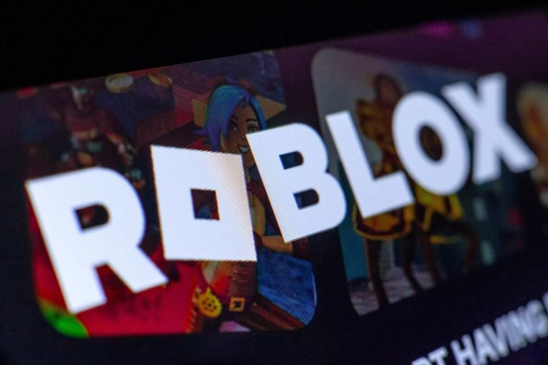 Rússia bloqueia Roblox por conteúdo extremista e “propaganda LGBT”