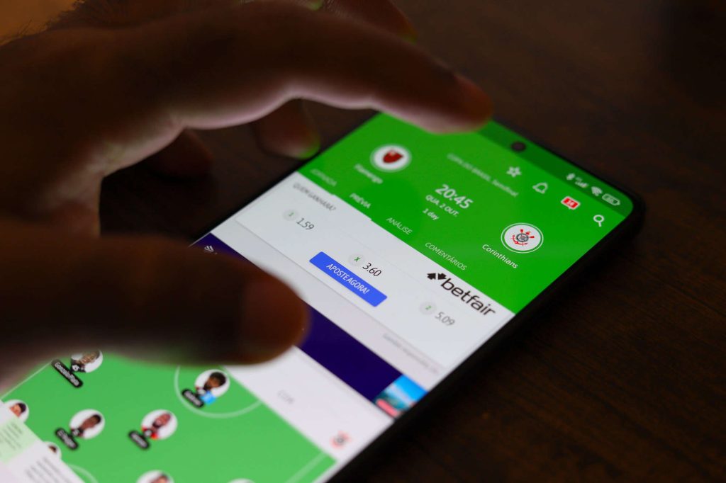 Senado aprova taxação de bets e fintechs; projeto vai à