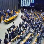 Senado quer suspender liminar do impeachment de ministros
