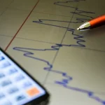 Setor de serviços cresce 0,3% em outubro, nono mês seguido