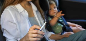 Tesla pode cobrar US$ 150 por vômito ou fumaça em