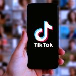 TikTok: plataforma tem acordo para venda nos EUA, diz site