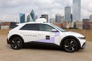 Uber inicia operação de robotáxis no Texas