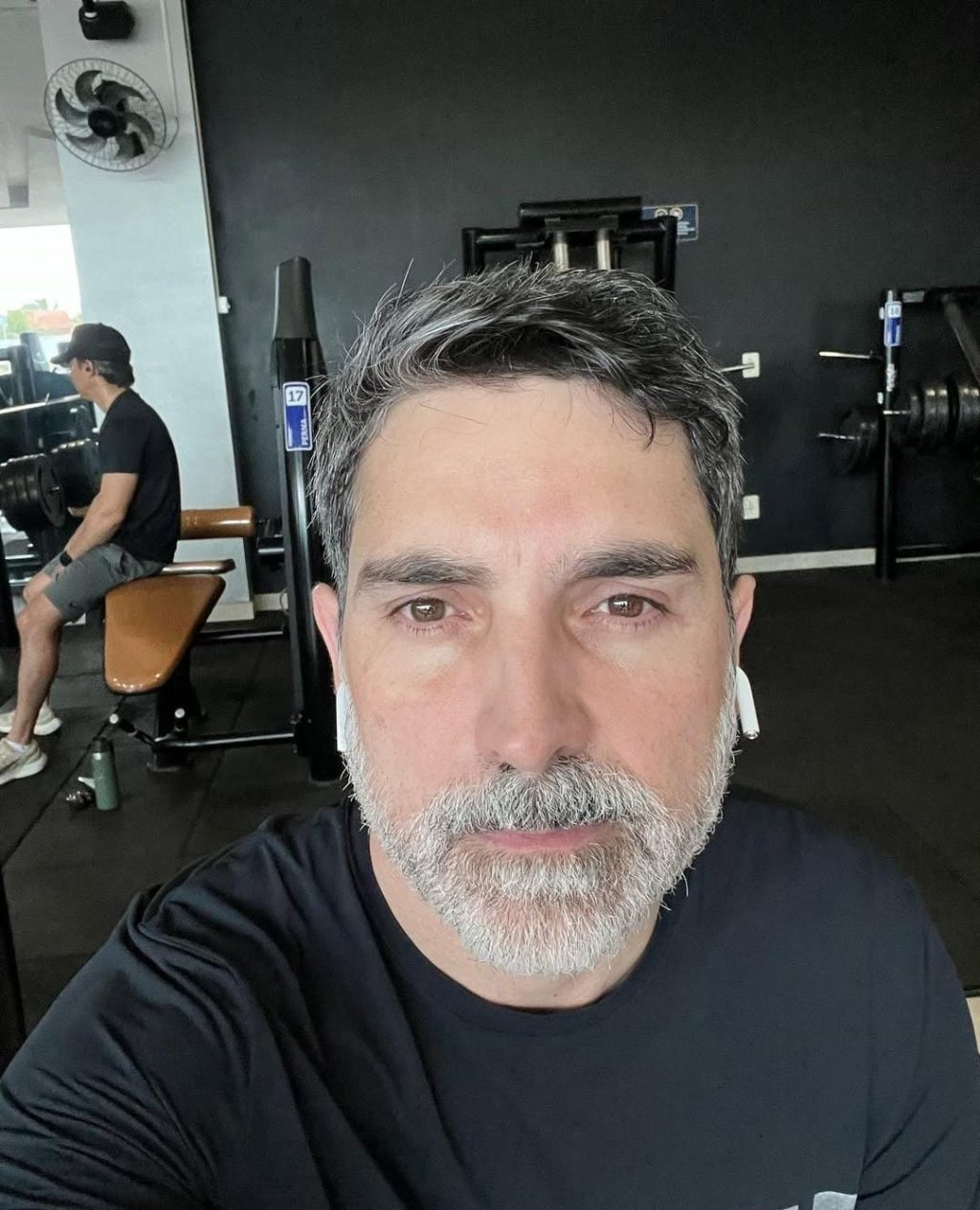 Vídeo: secretário de economia de Açailândia é filmado agredindo a