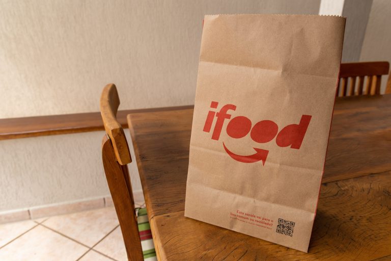 iFood acusa ex-funcionários que estão na 99Food de uso indevido