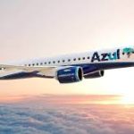 Ações da Azul despencam mais de 70% após emissão bilionária