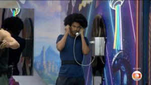 BBB 26: Breno atende o Big Fone e toma decisão