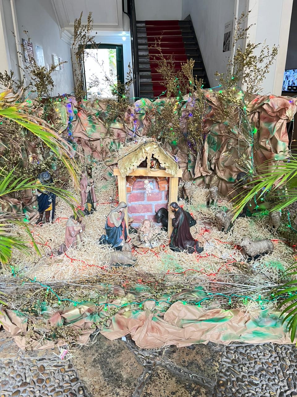 Casas de Cultura realizam ritual da Queimação de Palhinhas nos