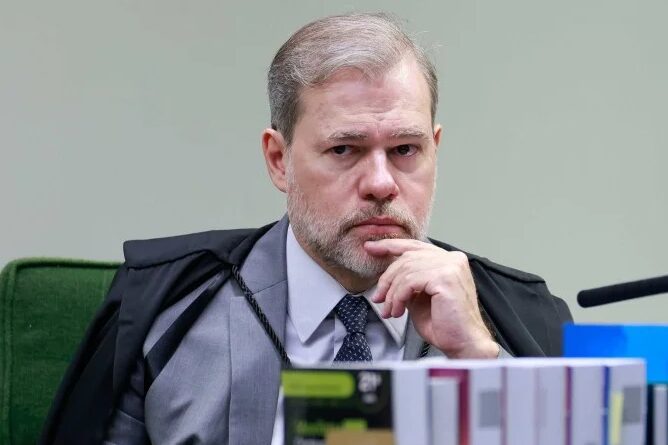 Caso Master: bens e documentos serão guardados no STF, decide